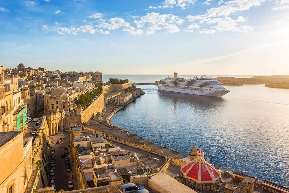 Traveling in Valetta, Malta