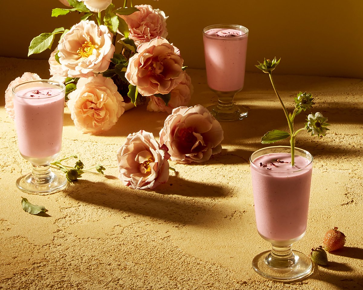 strawberry milkshake_strawberry dessert recipes