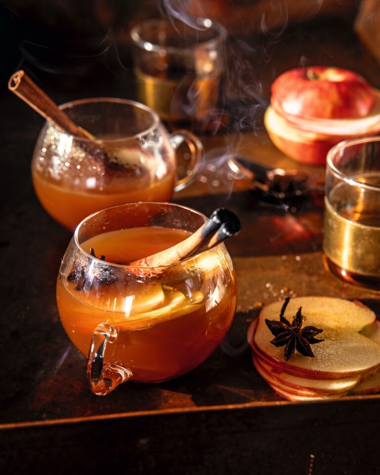 apple-vanilla chai hot toddy