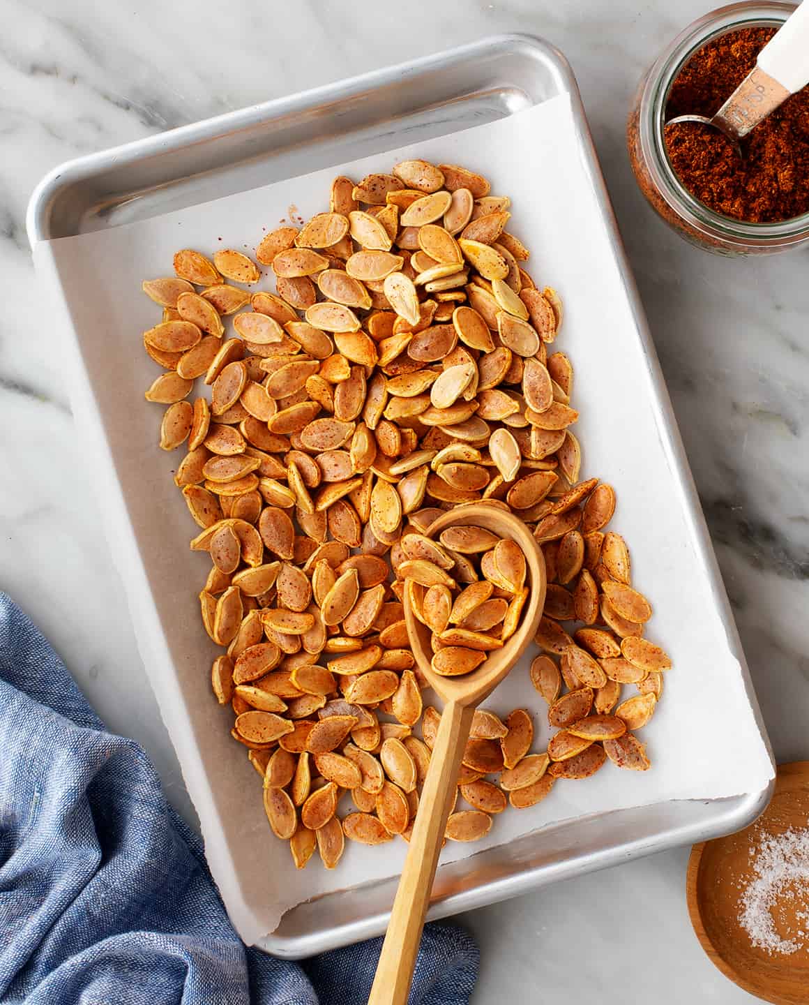 Roasted pumpkin seeds