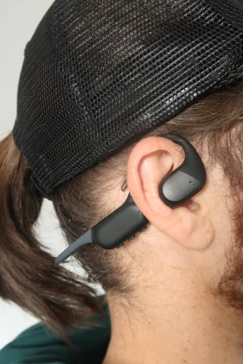 Langsdom headphones from the side
