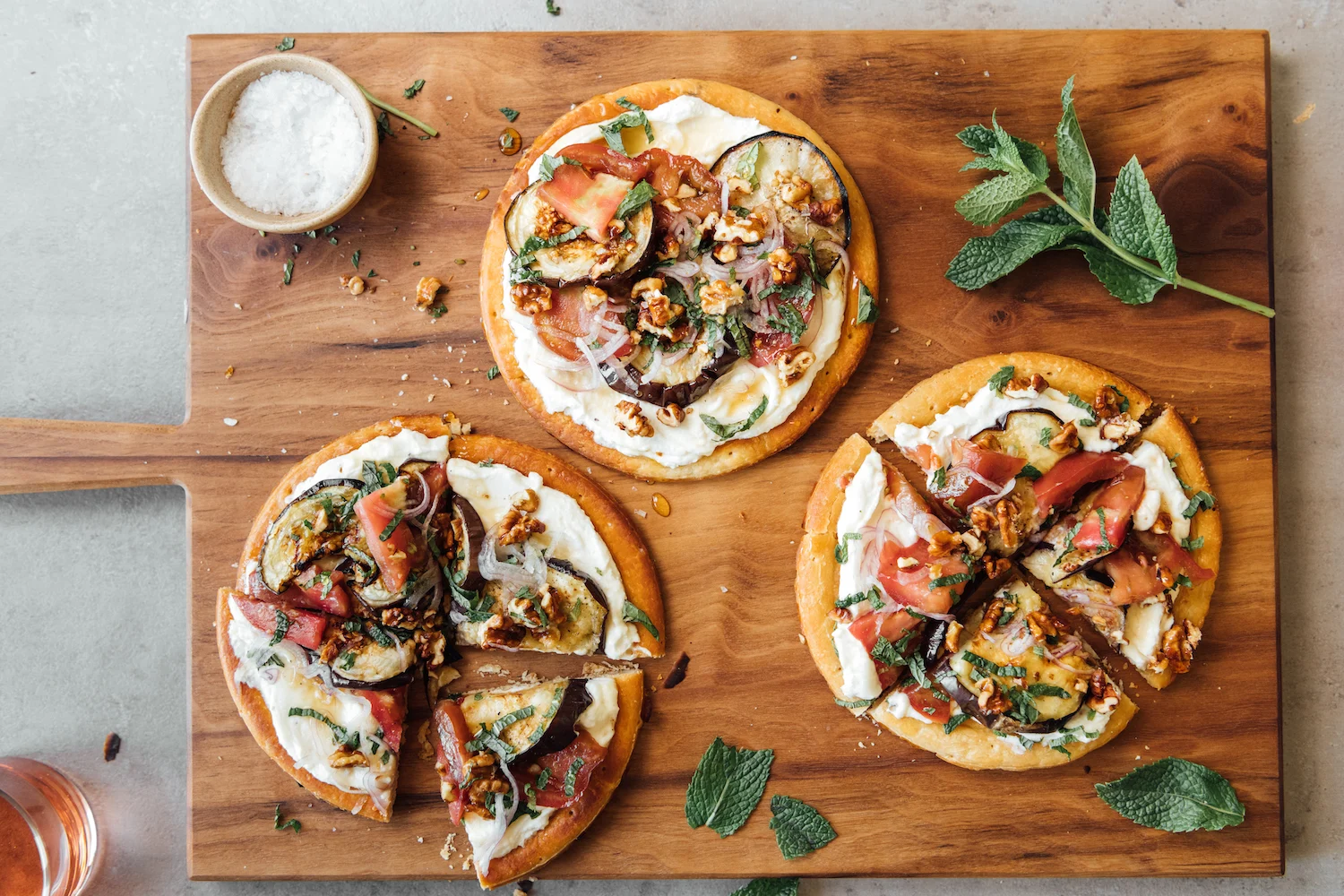 Eggplant and Ricotta Healthy Flatbread Pizza Recipe